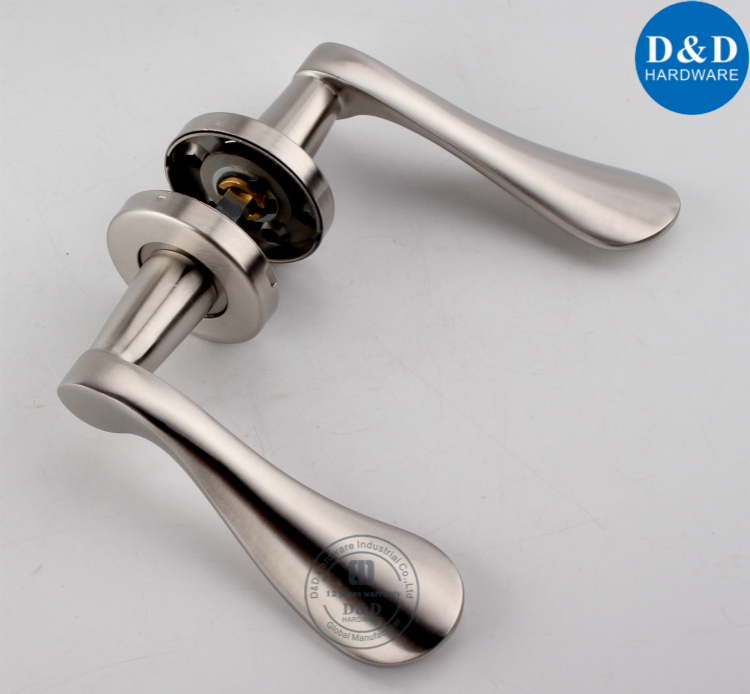 Аппаратные средства 316 Solid Lever Handle-D & D