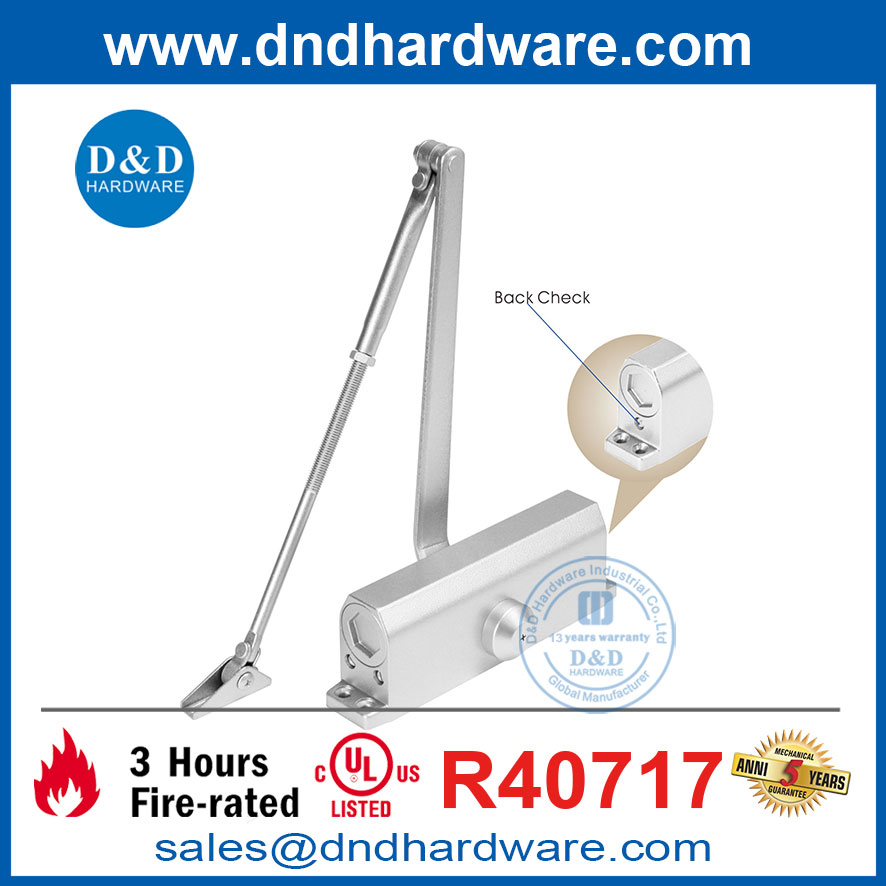 двум качающим дверцам ближе к DDC016BC