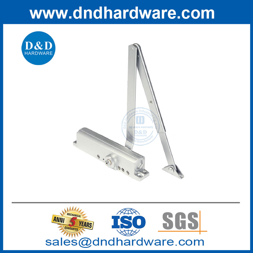 CE Standrd Door Hydraulic ближе к алюминиевым сплавам.
