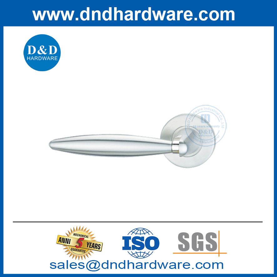 Служба внутренних дверных ручек из нержавеющей стали для металлической двери-ddsh033